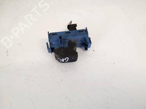 Used Switch Switch TOYOTA AVENSIS Saloon (_T27_) 2.0 D-4D (ADT270_, ADT270R) (126 hp) 32590775 32590775