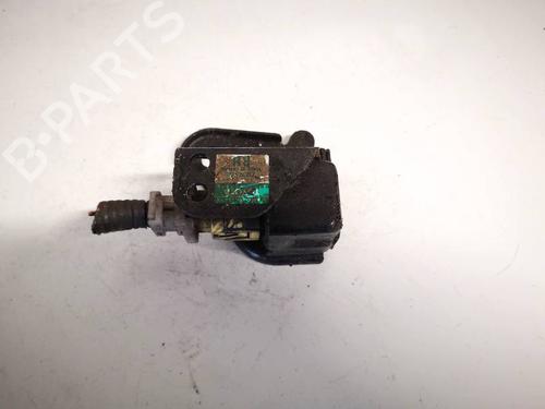Used Electronic module TOYOTA RAV 4 II (_A2_) 2.0 D 4WD (CLA20_, CLA21_, CLA20R, CLA21R) (116 hp) 32613564