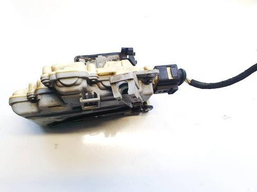 Front left lock VW PASSAT B6 (3C2) 2.0 TDI | BP34837609C98 - Image 2