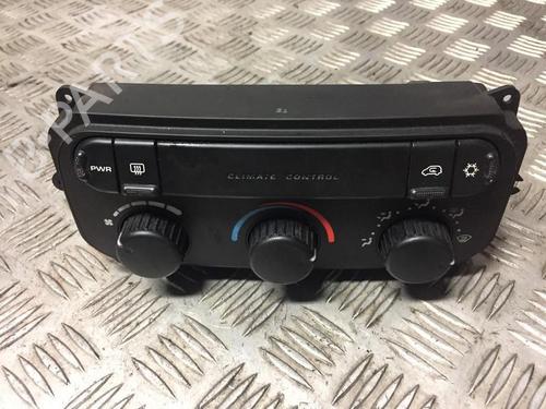 Comando chauffage Comando chauffage CHRYSLER VOYAGER IV (RG, RS) 2.5 CRD (141 hp) 35695792 35695792