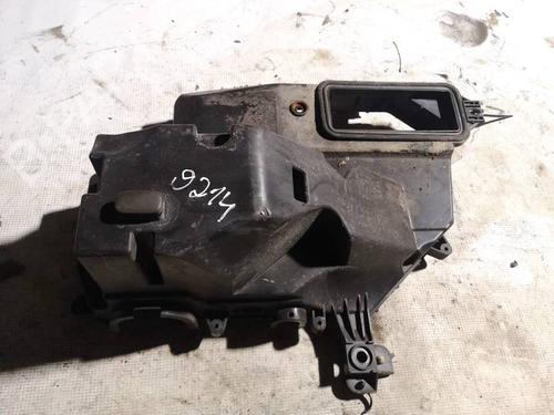 Used Fuse box AUDI A6 C6 (4F2) 2.7 TDI (163 hp) 32950291