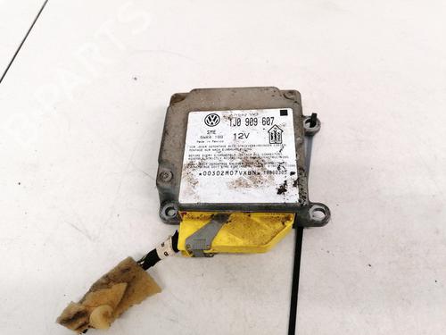 Used ECU airbags ECU airbags VW PASSAT B5 Variant (3B5) 1.9 TDI Syncro/4motion (110 hp) 33091464 33091464