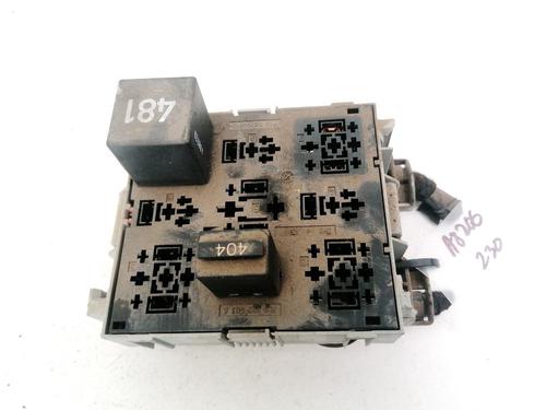 Used Fuse box Fuse box VW TOUAREG (7LA, 7L6, 7L7) 2.5 R5 TDI (174 hp) 32913248 32913248