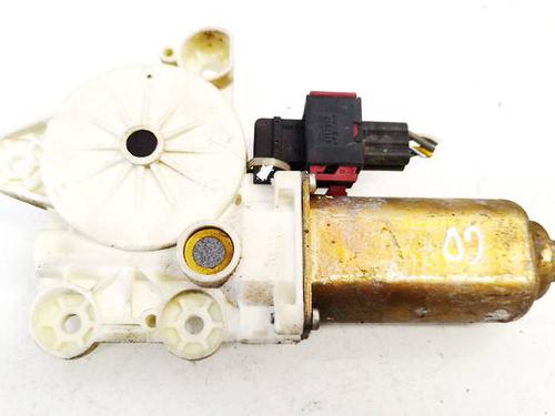 Used Right front window motor Right front window motor SAAB 9-3 (YS3F, E79, D79, D75) 1.9 TiD (120 hp) 36547469 36547469