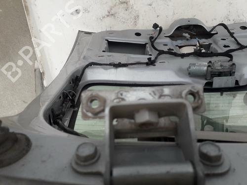 Used Hinge/Door check strap Hinge/Door check strap 35589456 35589456