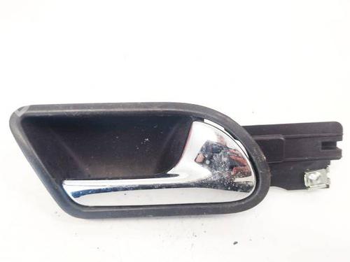 Used Front right interior door handle Front right interior door handle VW GOLF V (1K1) 1.9 TDI (105 hp) 35045292 35045292