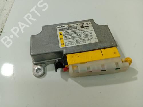 Used ECU airbags OPEL ANTARA A (L07) 2.0 CDTI (150 hp) 32533846