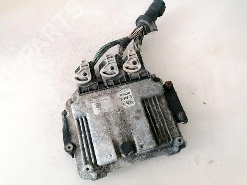 Used Engine control unit (ECU) Engine control unit (ECU) MAZDA 3 (BK) 1.6 DI Turbo (109 hp) 33093850 33093850
