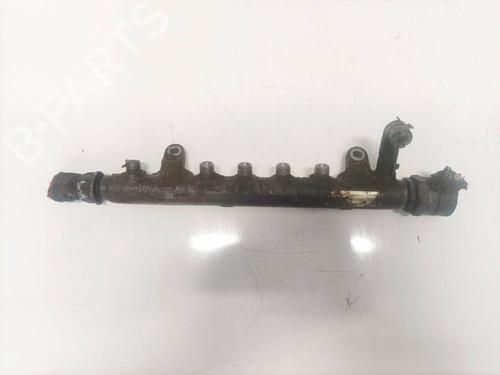 Used Injection rail Injection rail 35178989 35178989