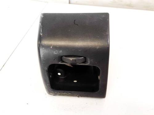 Used Air vent VW GOLF III (1H1) 1.6 (75 hp) 32936841