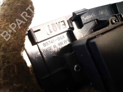 Switch MERCEDES-BENZ E-CLASS (W211) E 200 Kompressor (211.042) | BP32566107I30