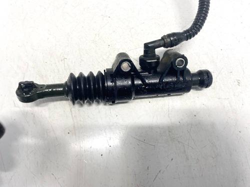 Used Clutch slave cylinder Clutch slave cylinder 35077598 35077598
