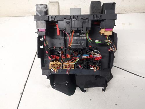 Used Fuse box Fuse box VW GOLF V (1K1) 1.9 TDI (90 hp) 32897965 32897965