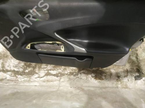 Used Front right panel Front right panel 37597802 37597802