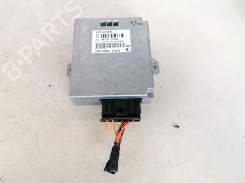 Used Electronic module Electronic module MERCEDES-BENZ R-CLASS (W251, V251) R 320 CDI 4-matic (251.022, 251.122) (224 hp) 32879733 32879733