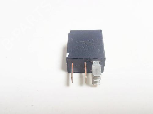 Used Electronic sensor Electronic sensor VOLVO S80 I (184) 2.4 (170 hp) 33104109 33104109