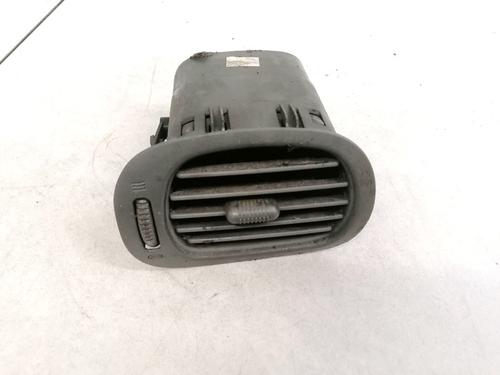 Used Air vent Air vent CHRYSLER VOYAGER IV (RG, RS) 2.5 CRD (141 hp) 32889421 32889421