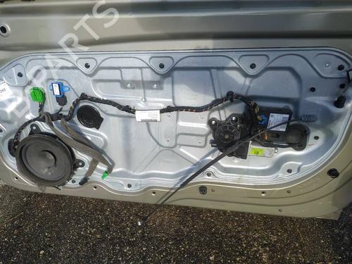 Used Front right window mechanism Front right window mechanism VOLVO C30 (533) 2.4 i (170 hp) 35308913 35308913
