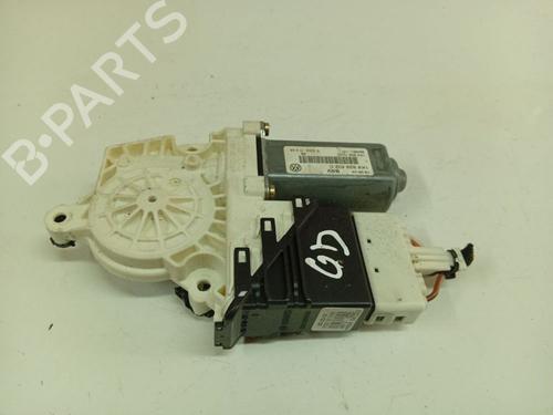 Used Right rear window motor Right rear window motor 38581404 38581404