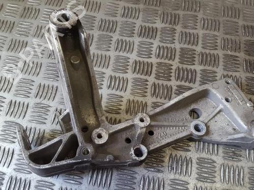 Used Right front suspension arm Right front suspension arm 35686342 35686342