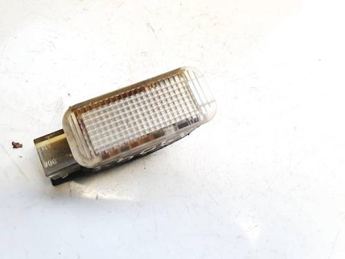interior-roof-light-audi-allroad-c5-4bh-2000-2001-2002-2003-2004-2005-35157149 main image