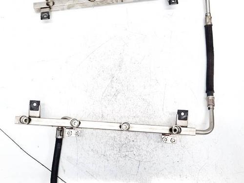 Used Injection rail Injection rail BMW 7 (E65, E66, E67) 735 i, Li (272 hp) 35285970 35285970