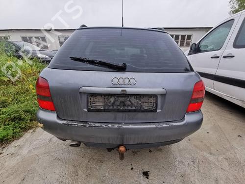 Fuse box AUDI A4 B5 (8D2) 1.8 | BP32567752E1