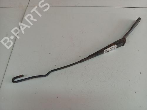 Used Front windshield wiper arm Front windshield wiper arm 38478860 38478860