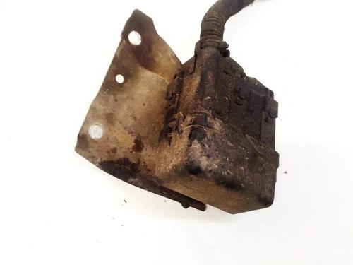 Used Fuse box Fuse box TOYOTA AURIS (_E15_) 1.4 D-4D (NDE150_, NDE150R) (90 hp) 32588616 32588616