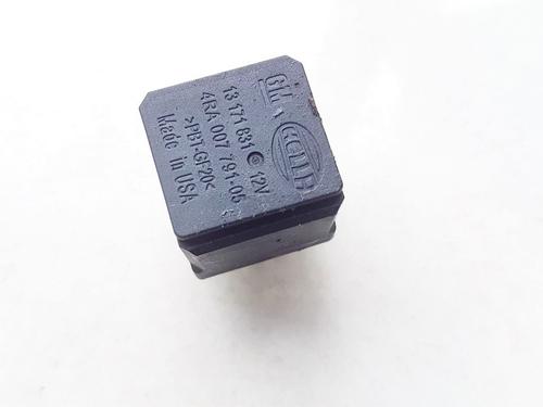 Used Electronic sensor Electronic sensor OPEL ZAFIRA / ZAFIRA FAMILY B (A05) 1.9 CDTI (M75) (150 hp) 33100461 33100461
