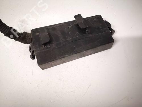 Used Fuse box Fuse box OPEL SIGNUM Hatchback (Z03) 2.2 DTI (F48) (125 hp) 33489309 33489309