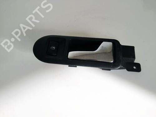Used Front right interior door handle Front right interior door handle VW PASSAT B5 Variant (3B5) 1.9 TDI (90 hp) 35498618 35498618