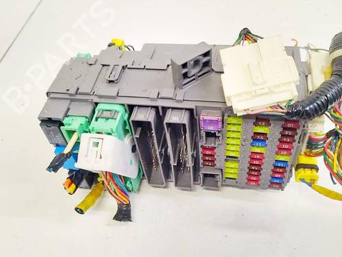 Used Fuse box HONDA CR-V III (RE_) 2.0 i-VTEC (RE5, RE1) (150 hp) 32609761