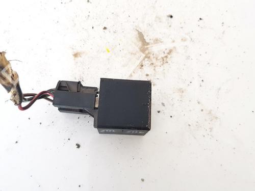 Electronic sensor AUDI 80 B4 Saloon (8C2) 1.9 TD | BP32878912M84 - Image 2