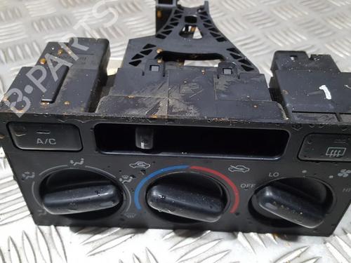 Used Climate control Climate control TOYOTA LAND CRUISER 90 (_J9_) 3.0 TD (KZJ90_, KZJ95_, KZJ90R, KZJ95R, KZJ90W, KZJ95W) (125 hp) 35711483 35711483