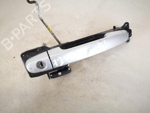 front-left-exterior-door-handle-toyota-rav-4-iii-_a3_-2005-2006-2007-2008-2009-2010-2011-2012-2013-2014-35402919 main image