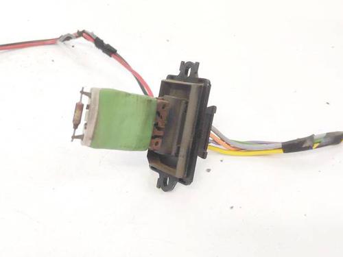 Used Heater resistor Heater resistor RENAULT TWINGO II (CN0_) 1.2 (CN0D) (58 hp) 35272168 35272168