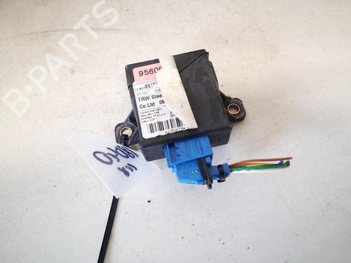 Used Electronic module Electronic module KIA SORENTO I (JC) 2.5 CRDi 4WD (140 hp) 32906740 32906740