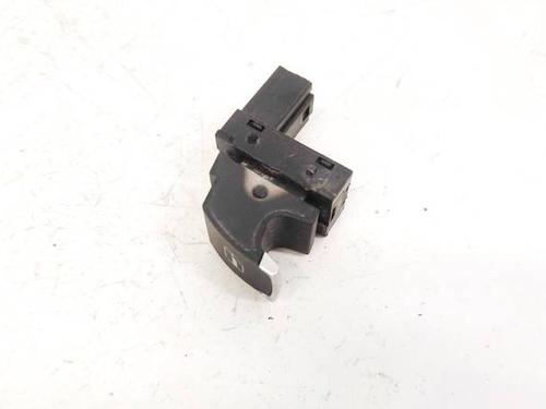 Used Switch Switch VW JETTA IV (162, 163, AV3, AV2) 2.5 (170 hp) 32955381 32955381