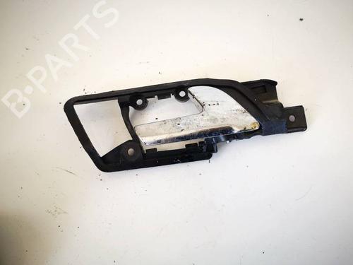 Used Front right interior door handle Front right interior door handle 35222580 35222580