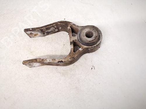 Used Engine mount Engine mount RENAULT LAGUNA III (BT0/1) 2.0 dCi (BT07, BT0J, BT14, BT1A, BT1S) (131 hp) 32913853 32913853