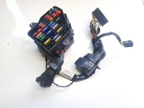 Fuse box SKODA SUPERB I (3U4) 2.5 TDI | BP33565162E1 - Image 2