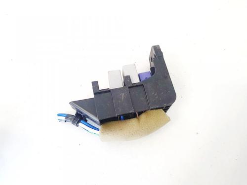 fuse-box-toyota-auris-_e15_-2006-2007-2008-2009-2010-2011-2012-2013-32908710 main image