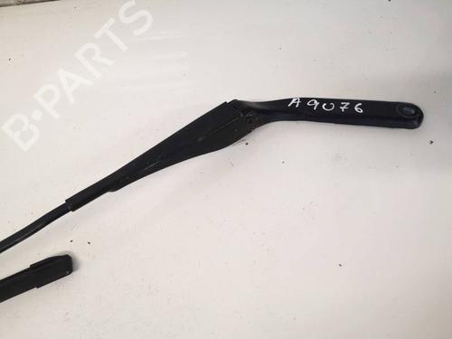 Front windshield wiper arm BMW 1 (E81) 120 d | BP32942119C143 - Image 2