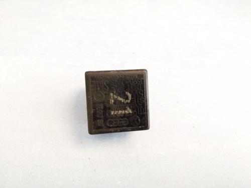 Used Electronic sensor Electronic sensor AUDI 80 B3 Saloon (893, 894, 8A2) 1.8 (75 hp) 33063446 33063446