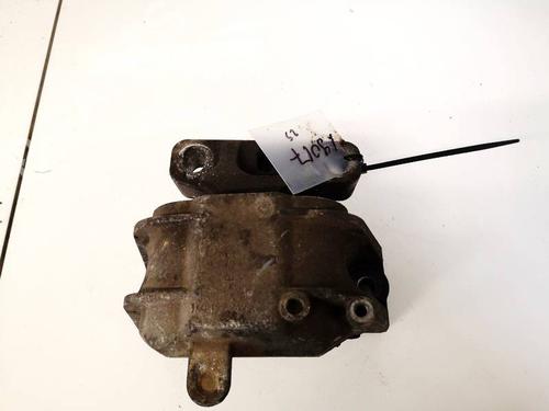 Used Engine mount Engine mount VW GOLF V (1K1) 1.4 16V (75 hp) 32939408 32939408