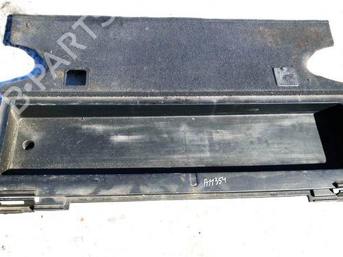 Used Boot lining Boot lining TOYOTA AVENSIS (_T25_) 2.0 D-4D (CDT250_, CDT250R) (116 hp) 34742704 34742704