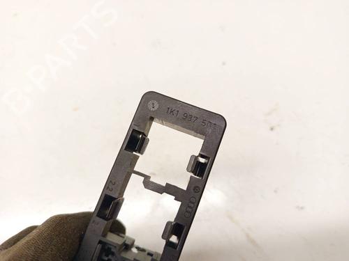 Fuse box VW PASSAT B6 (3C2) 2.0 TDI | BP32534973E1 - Image 3