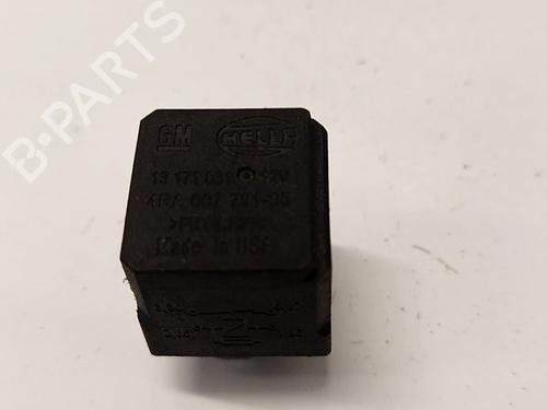 Used Electronic sensor Electronic sensor OPEL ZAFIRA / ZAFIRA FAMILY B (A05) 1.9 CDTI (M75) (120 hp) 36518136 36518136