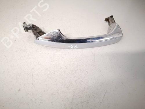 Used Front left exterior door handle Front left exterior door handle 37625427 37625427